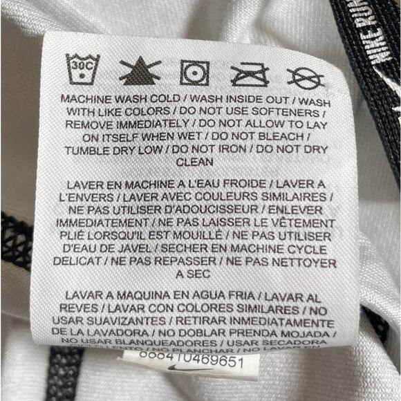 NIKE Dri Fit Women's Printed Cropped Legging Animal Print Size XS Gym Activewear - Picture 12 of 12